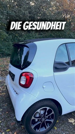 Smart ForTwo 2019 15tkm 100%-SOH HU neu