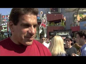 Lou Ferrigno Interview - 'The Hulk'