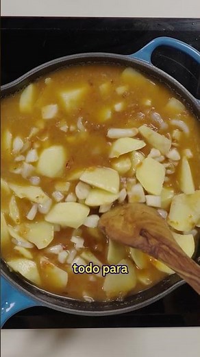 Una de nuestras favoritas: sepia con patatas 💛