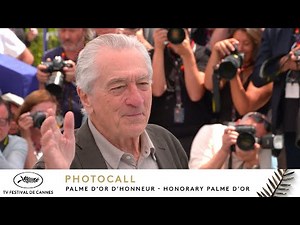 PALME D'OR D'HONNEUR - Robert De Niro - Photocall - Version originale - Cannes 2025