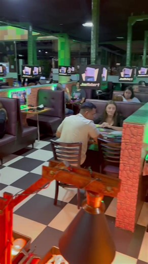 114K views · 29K reactions |  O 1º self-service de hambúrguer do...