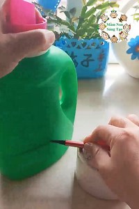 1.1M views · 7.9K reactions | Recycle plastic into works of art | Nancy Blaq | Facebook