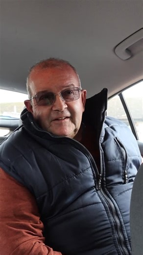 V2 Radio on Instagram: "Ace and Crown Taxis in Bognor Regis are proud sponsors of the Daytime Show with Neale Bateman 🚕 Listen on V2 Radio weekdays from 11am–3pm — home of Battle of the Businesses."