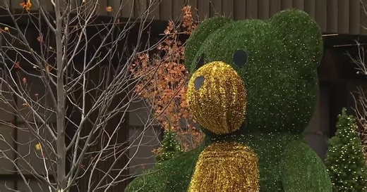 Giant Teddy Bear shows up in between Hudson's Detroit buildings for holidays