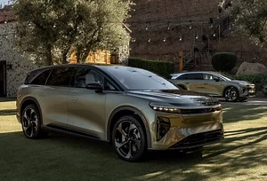 Green Stock News for January 7, 2025: Lucid Motors, Aurora Innovation, Aeva Technologies, Toyota Motor