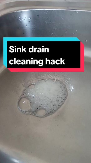 Easy Weekly Sink Drain Cleaning Hack from Cleanipedia SA