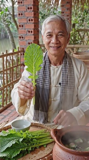 Cách nấu và dùng canh cải xanh theo kinh nghiệm dân gian