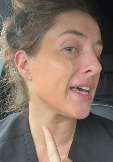 Color changing foundations are NOT all the same! @Smooche #colorchanging #bestfoundation #foundationhack #smooche