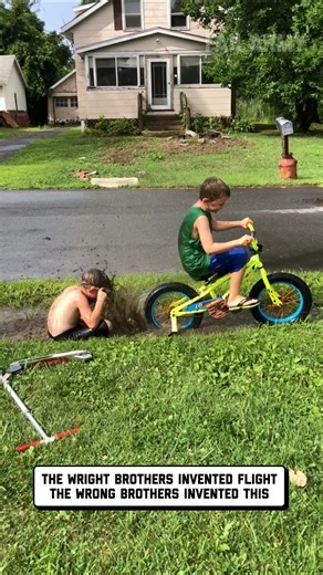 dirt biking prodigy in the making 🏍️ | FailArmy