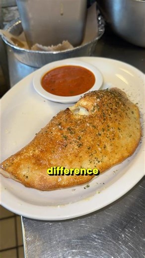 Stromboli or Calzone? #stromboli #calzone #pizzeria #verobeach #floridafoodie #localfood #food