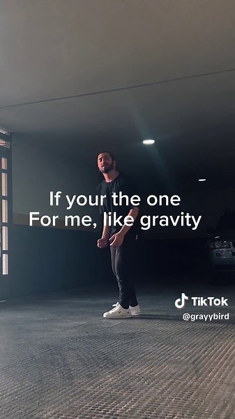 Christopher Wilde: A Starstruck Singer's Journey