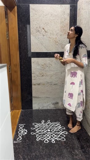 Amala Rani | Tamil Couple | Cooking + Mom Hacks on Instagram: "Minivlog #408 | Margazhi kaalai 🪔 | Kolam, kulir, calm perfect Margazhi | #margazhikolams #minivlogseries #mrswolften minivlogamala"