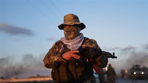 Syrian government deal with Kurdish fighters appears to unravel as IS prisoners escape