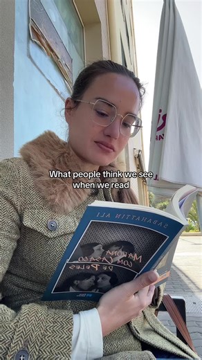 Understanding Our Visual Experience While Reading