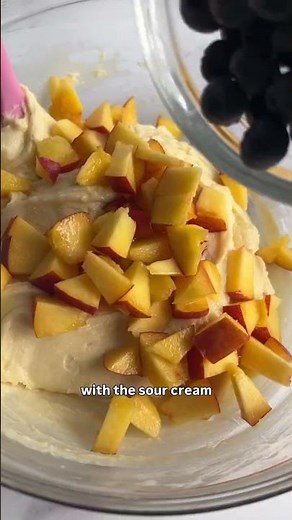 Peach Blueberry Sugar Crunch Cake