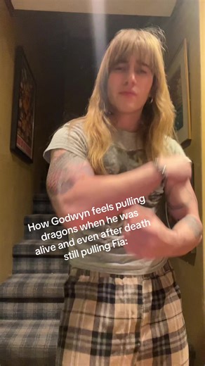 This is by far the dumbest thing I have ever made #fromsoftware #eldenring #shadowoftheerdtree #godwyn #goldenorder