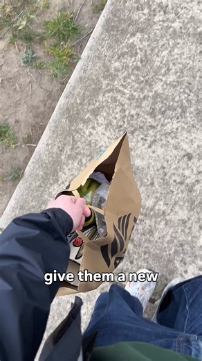 We love your donations, but we can only use items that are in good enough condition to give to a friend. Please donate responsibly 💜 We're always looking for high-end & designer items, clothing & footwear, jewellery & accessories, homewares & kitchenware, antiques & collectables. Suitable and sellable items are: ✅ In good condition ✅ Not damaged or broken - please wrap fragile items ✅ Clean and usable/wearable ✅ Inside, not outside. Brought into a shop or placed in a donation bin. Our shops col