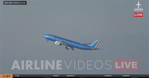 2 passenger planes nearly collide shortly after taking off from LAX