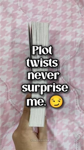 Plot Twists Never Surprise Me. 😏📚 #booktube #booktok #books #shorts