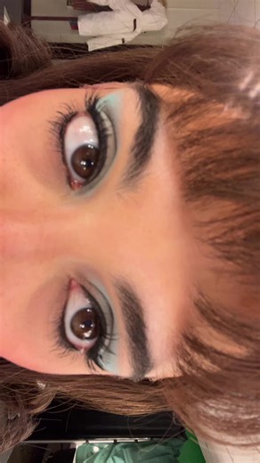 blue bev!!!!! #theoutsidersmusical #bluebev #universalswing #tour @The Outsiders Musical