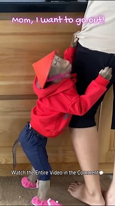 50K views · 1.1K reactions | Monkey Lyly sulked and shut the door since the photographer objected to her actions. | Monkey LyLy Famliy | Facebook