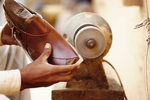 SOP Manual for Footwear Manufacturing SOP-1085