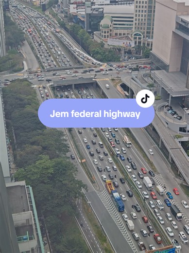 Kemalangan Terkini di Federal Highway 12 Feb 2026
