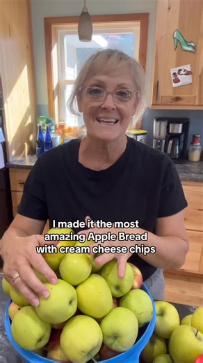 Heather Bell | When fall hits, I am in the kitchen, baking cookies, muffins, and sweet bread. This apple white chocolate bread was so amazing. 🍞... | Instagram