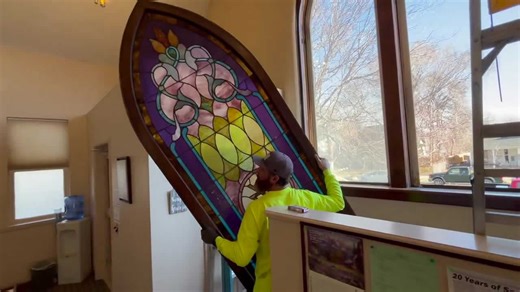 Historic stained glass windows at this old Twin Falls church undergo restoration