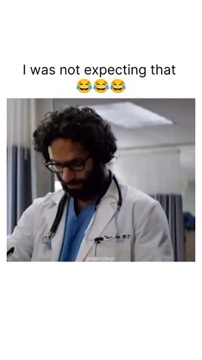 Bee Rizz Laugh on Instagram: "Neighbors (also known as Bad Neighbors) follows a young couple, Mac and Kelly Radner, who are struggling to adjust to parenthood while maintaining their sense of "cool." Their lives are upended when a rowdy fraternity, Delta Psi Beta, moves in next door. Led by the charismatic Teddy Sanders and his right-hand man Pete, the fraternity engages in non-stop partying, hazing, and loud late-night antics. What starts as a tentative truce between the neighbors quickly devol