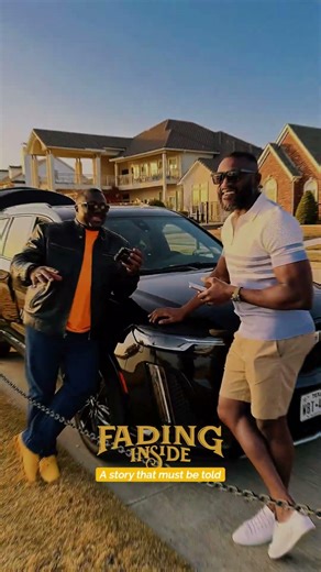 ✨ THE SPOTLIGHT & THE SECRET – FADING INSIDE PREMIERE NIGHT 🎬💫