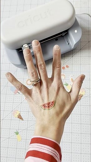 Make your own temporary tattoos ✂️ with the Cricut Joy 2