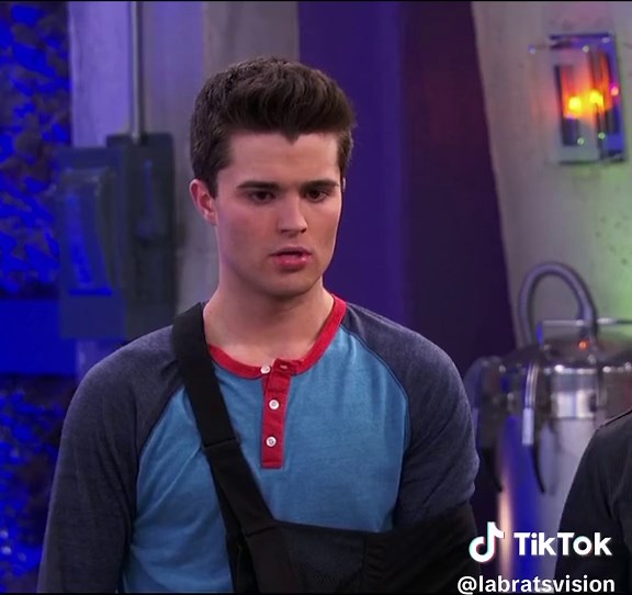 Bionic Powers Save the Day! - Lab Rats Comedy Scene
