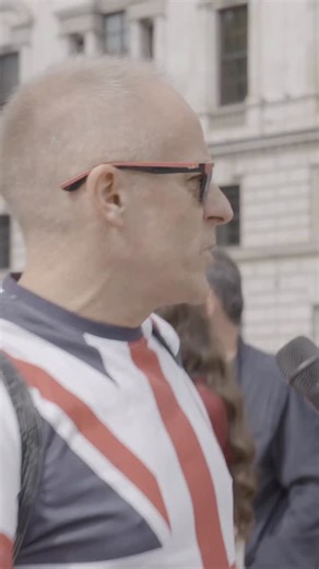 Rob Colfer on Instagram: "Pls Nigel help this man out!"