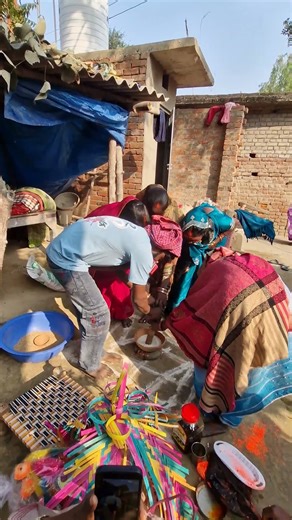 शादी का हर एक रस्म हो रहा है।