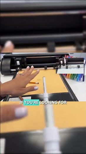 You can use your CAMEO 5 to cut and sketch on the same project—at the same time! 🤯 #shorts