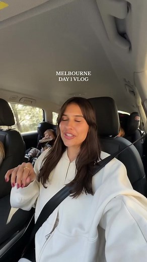 Melbourne Day 1 Vlog | Family Travel, Stunning Views, and Cozy Dinners