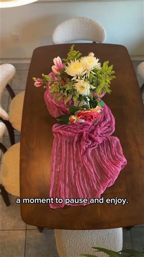 Small Space Dining Setup That Changes Everything