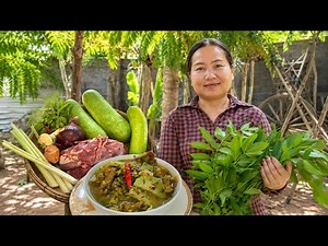 ម្ជួរគ្រឿងត្រឡាច ស្លឹកម្កាក់ Traditional Cambodian Sour Beef Soup with Makak Leaves & Bottle Gourd