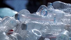 Trudeau announces plan to ban single-use plastics as early as 2021 - CHCH