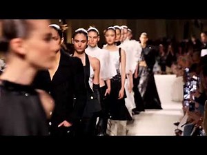 CHANEL Fall-Winter 2025/26 Haute Couture | Paris Fashion Week