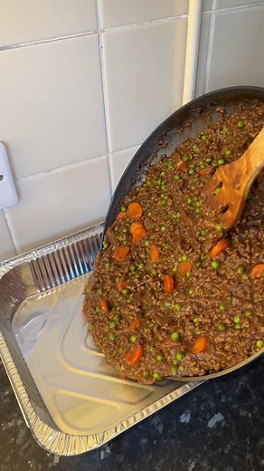 Shepherd's Pie: A Classic Dinner Recipe