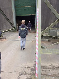 Vi skal nok sørge for, at lageret er fyldt helt op🍾🍾 Her checker vi lageret med de nye compoundbatterier fra First Class 🎉🎉 | Bjørn K Nytårssalg
