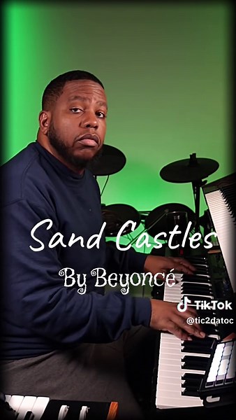 Let’s Sing 🎤 Sand Castles by Beyoncé #singers #rnb #rnbmusic #beyonce #sandcastles #singalong