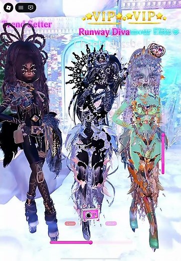 Making alien royalty outfits with two of my friends #dtioutfits