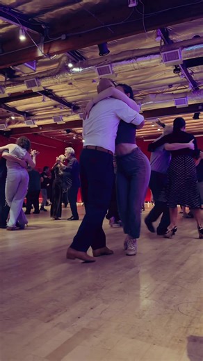 Tango Tuesday at Guapa in Santa Monica. ✨💃 #losangelestango #tango #argentinetango #dance #socialdance