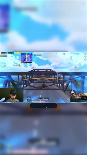 Streamsniper🧑‍💻 on Instagram: "日本利用压电瓷砖将脚步转化为电能。这些瓷砖捕捉来自你脚步的动能。当你行走时，你的重量和动作会对瓷砖产生压力。瓷砖会轻微弯曲，从而产生机械应力。瓷砖内部的压电材料将这种应力转化为电能。每一步都会产生少量电荷，而数百万步结合在一起就能产生足够的电力来驱动 LED 灯、数字显示屏和传感器。在像涩谷车站这样繁忙的地方，每天大约有 240 万个脚步为这一系统作出贡献。这些电能可以被储存或立即使用，从而减少对传统电力来源的依赖，并支持可持续的城市基础设施。这种方法将日常运动转化为实用的可再生能源 #日本 #知识 #事实 #你知道吗 #推荐 #科技 #创新 #历史 #技术 #实验 #热门"