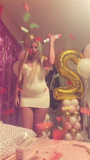 🎉🥳💵#fyp #blonde #birthday #21