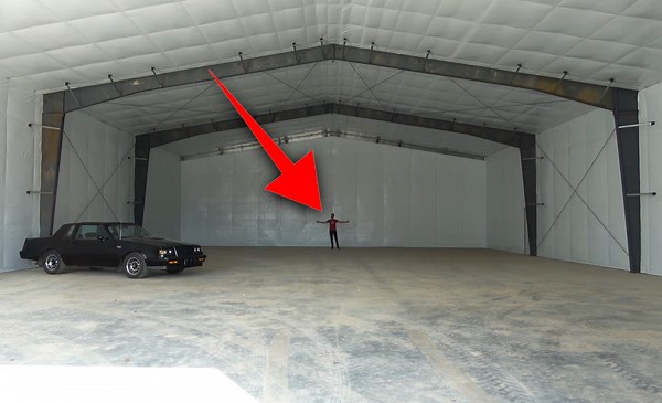 Introducing Hoovie's Garage 3.0! An empty shell with endless possibilities.