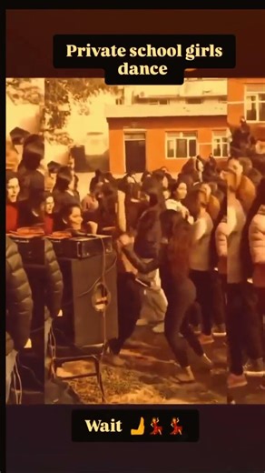 private girls vs Government Boys dance🤣#funnyshorts #funnyvideo #girlvsboymeme #indianmeme 10k